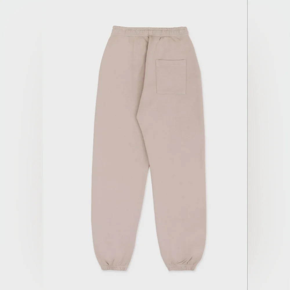 Sporty & Rich Wellness Club Sweatpants- Size Small- NWOT (never worn) 🏃‍♂️